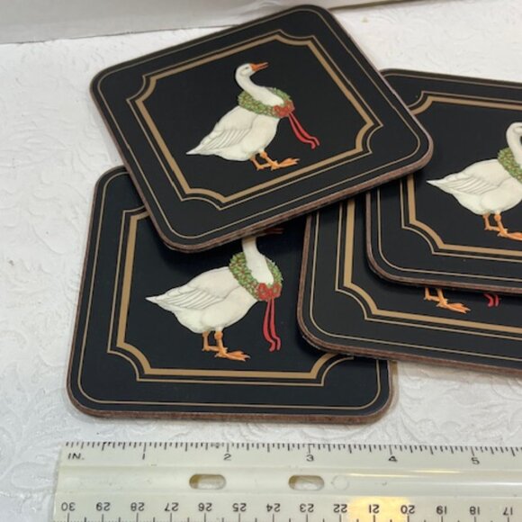 VTG Set of 4 Christmas Goose w/Wreath Coasters Cork Backing 4.25"x4.25" - Picture 7 of 7